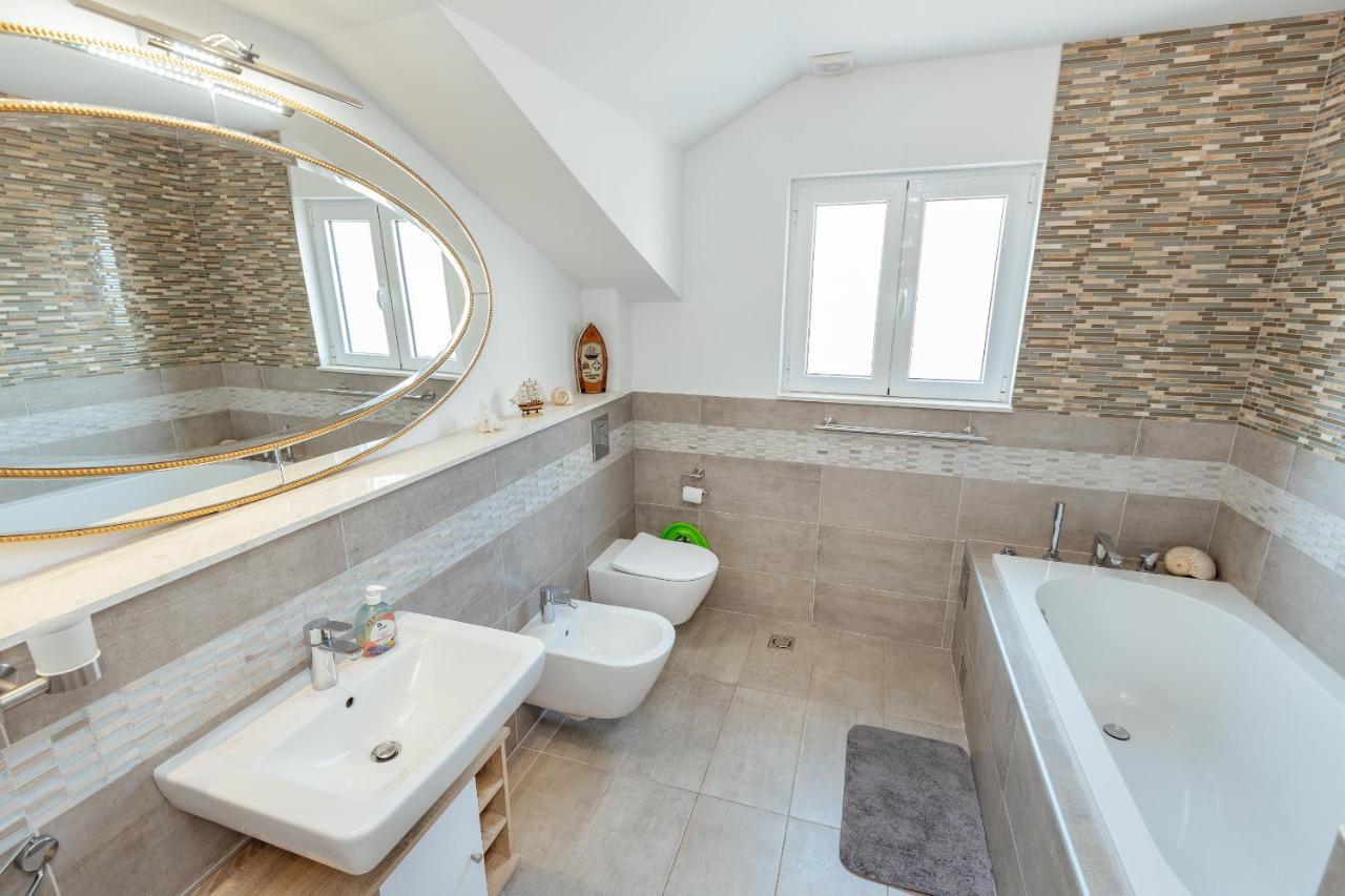 Apartment Penthouse Savina Herceg Novi Eksteriør billede